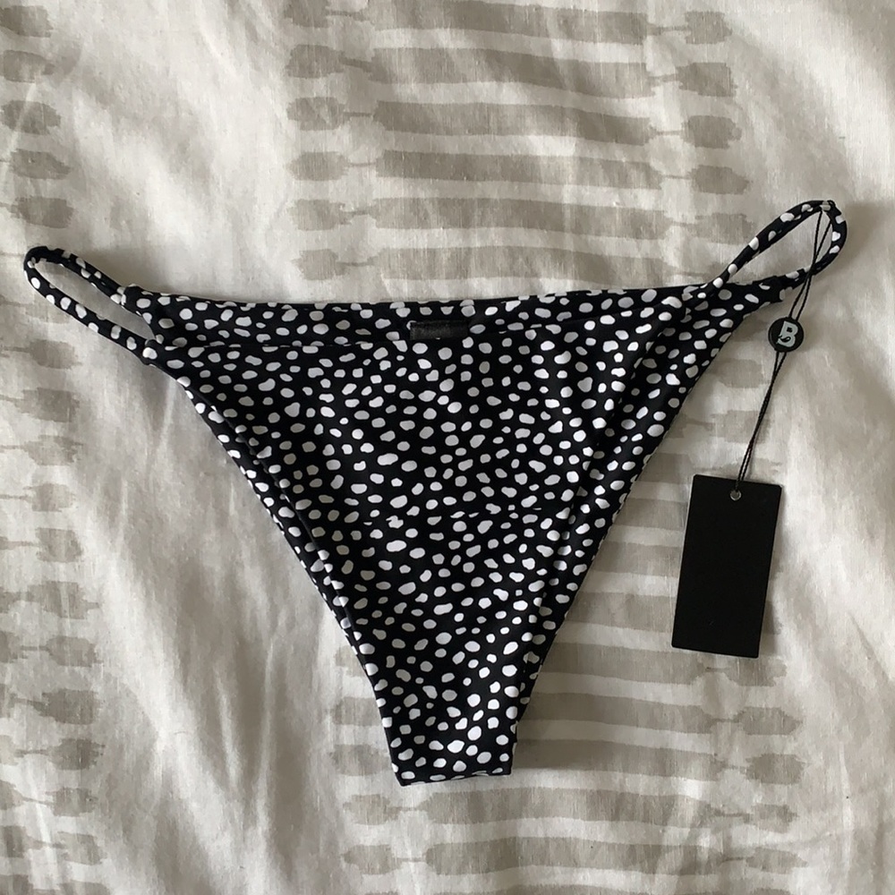 NWT Blackbough Swim Minimal Bottom